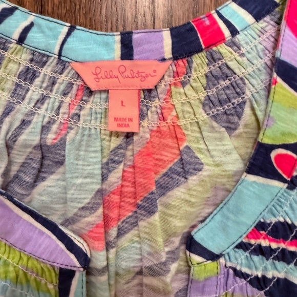Lilly Pulitzer ESSIE Vibrant Tank Top with Playful Pattern - Picture 3 of 4